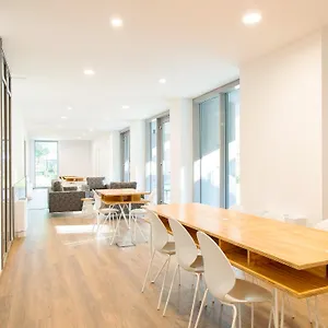 Living With Terrace & Garage By Ndp Rent Appartement